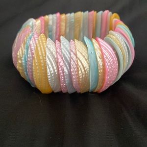 Pastel seashell bracelet